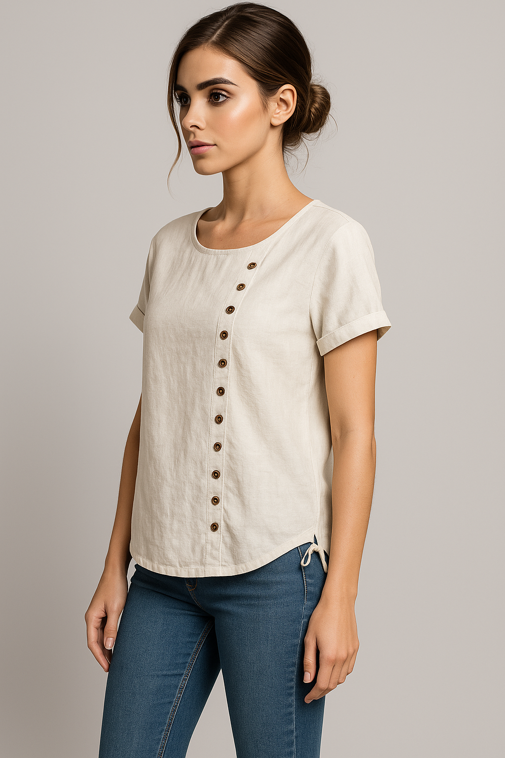 Linnedbluse til Damer – Elegant Komfort med Praktisk Knaplukning