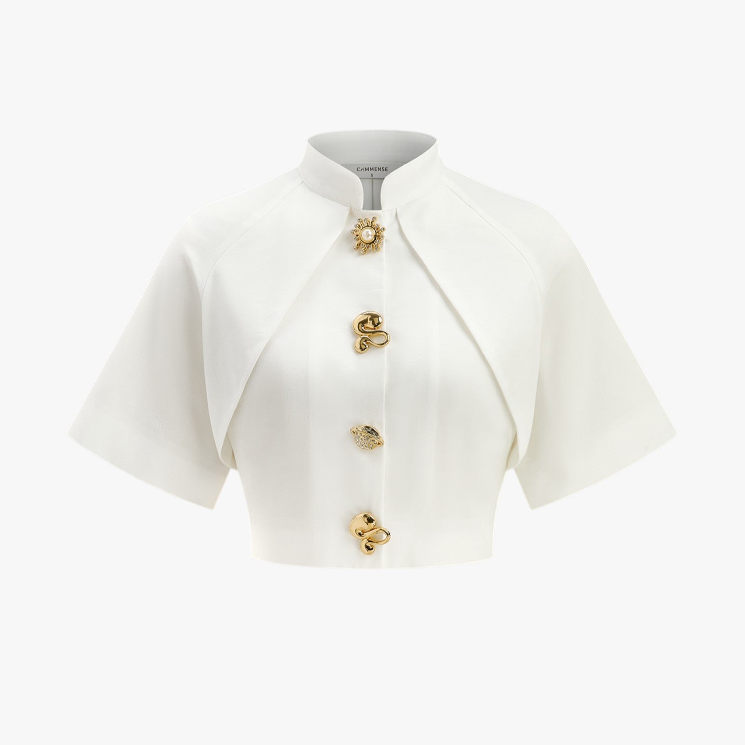 Kort Metallskjorte – Glitrende og Moderne Statement