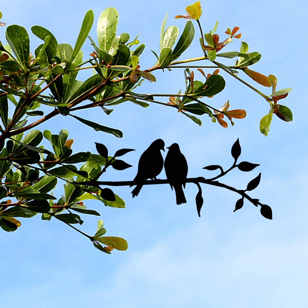 Fuglesilhuet i Metal – Havedekoration til Udendørsbrug