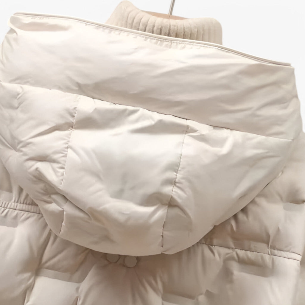 Hættetrøje-Jakke – Afslappet Stil med Ekstra Komfort