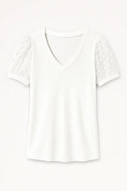 Elegant T-shirt – Puffærmer og Flatterende V-hals i Blød Bomuldsblanding