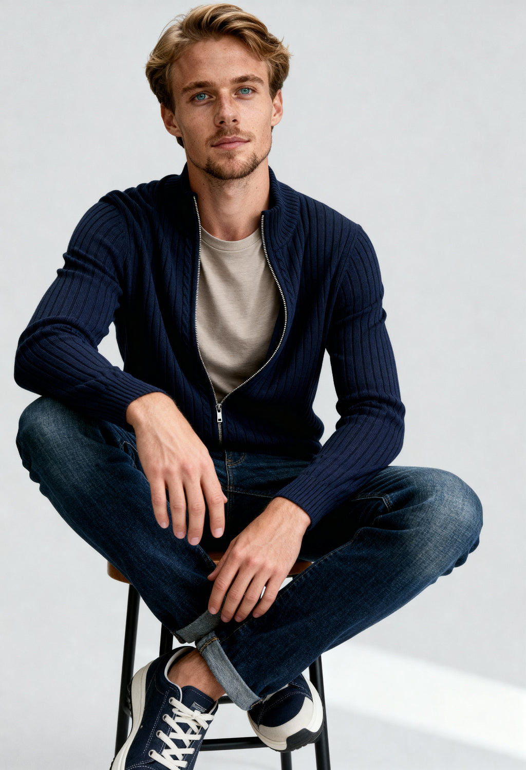 Herrevinterstrik – Varm og Elegant Vintertrøje til Hverdagsbrug